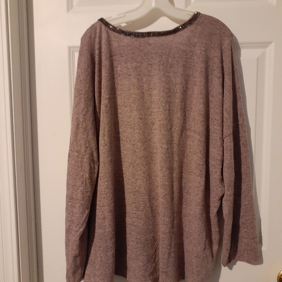 Sweater - Picture 2 of 3